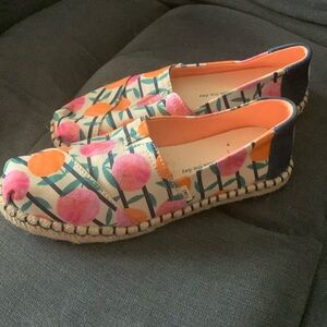 Ladies Toms Slip Ons